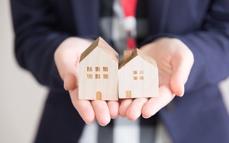 不動産のプロによる「買取」で“楽に売却”できる～不動産買取～