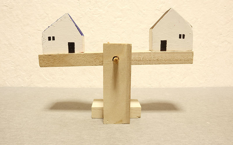 おもな売却方法は「不動産買取」or「仲介売却」のどちらか